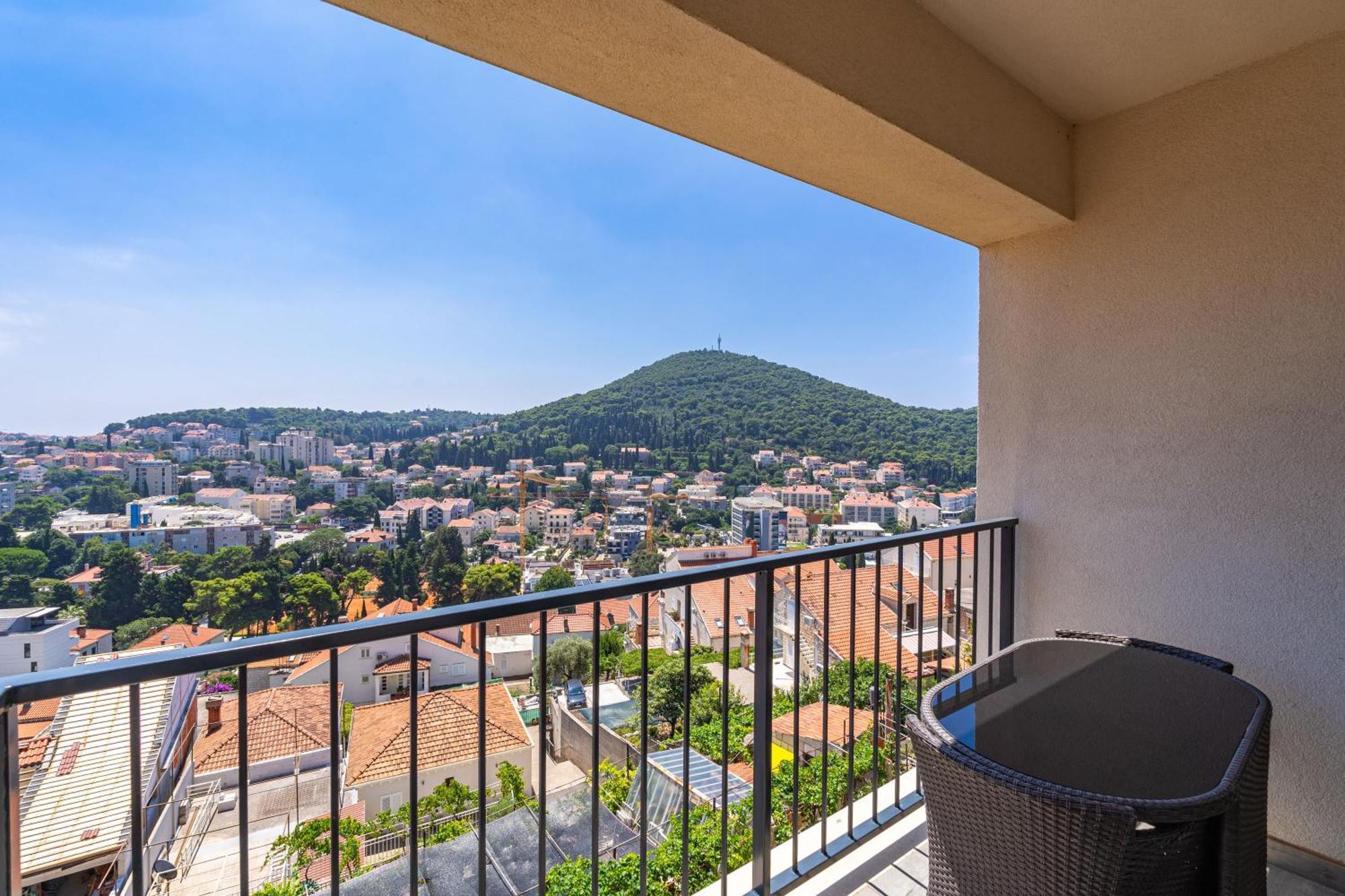 The Panoramic View Penthouse Sweet Petite * Dubrovnik