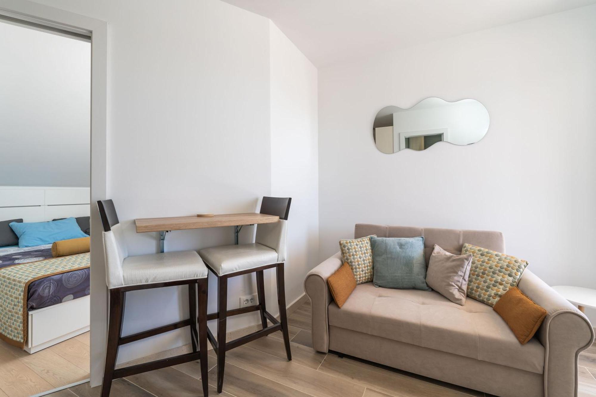 The Panoramic View Penthouse Sweet Petite Apartman *