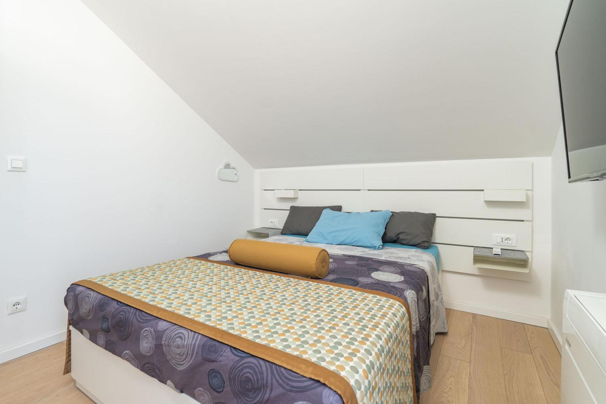 The Panoramic View Penthouse Sweet Petite Apartman